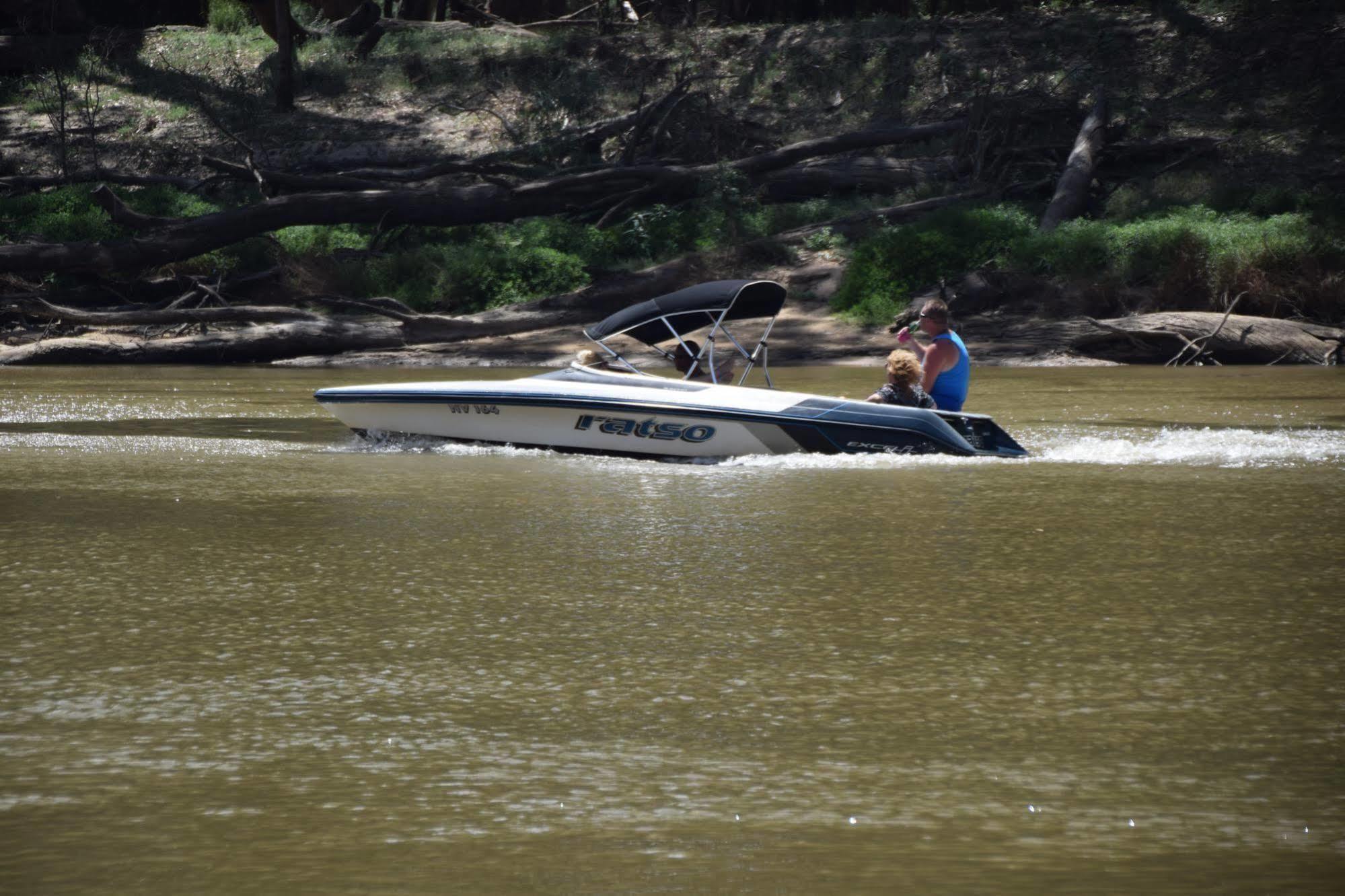 Big River Motel Echuca Ngoại thất bức ảnh