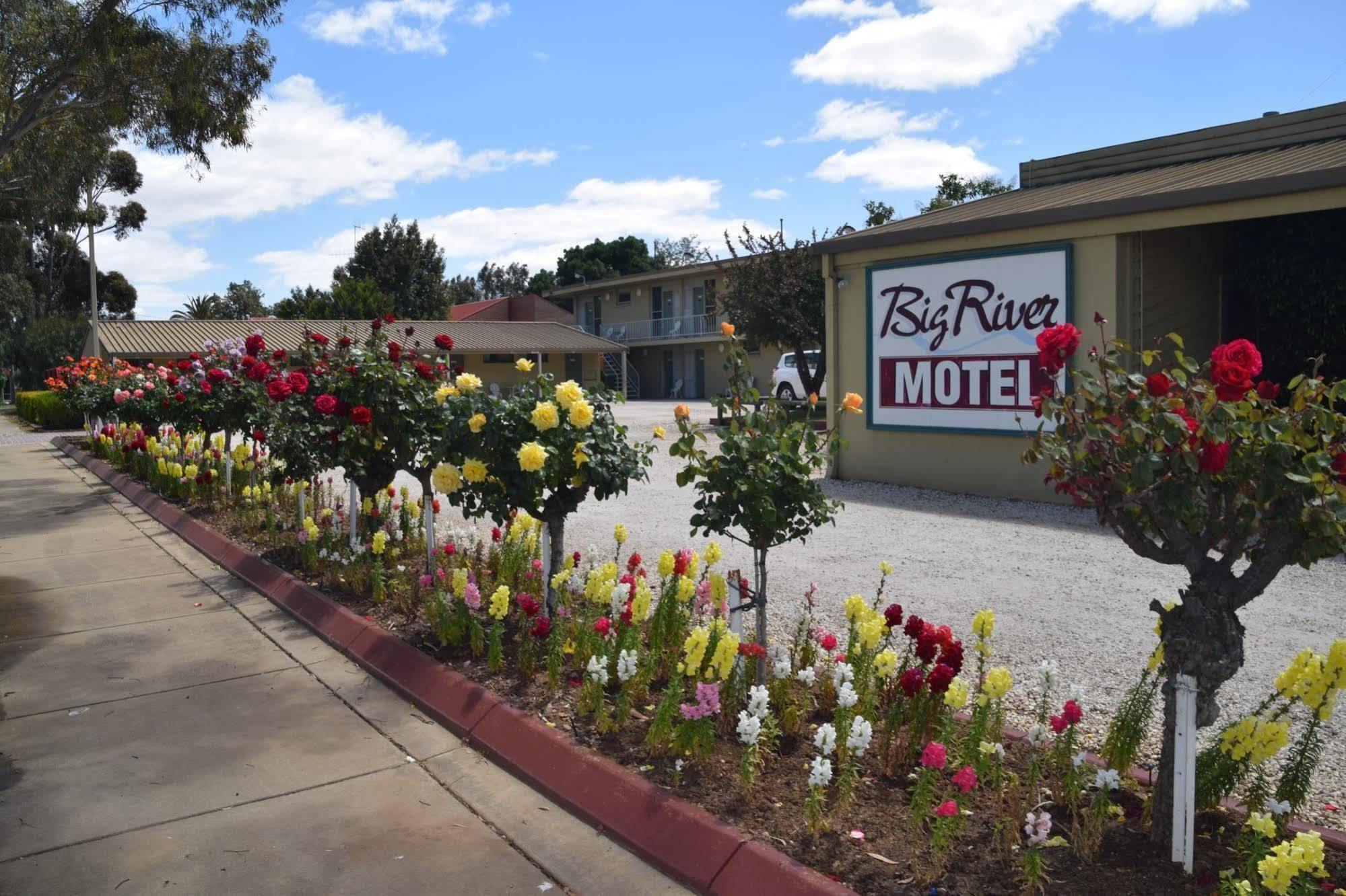Big River Motel Echuca Ngoại thất bức ảnh