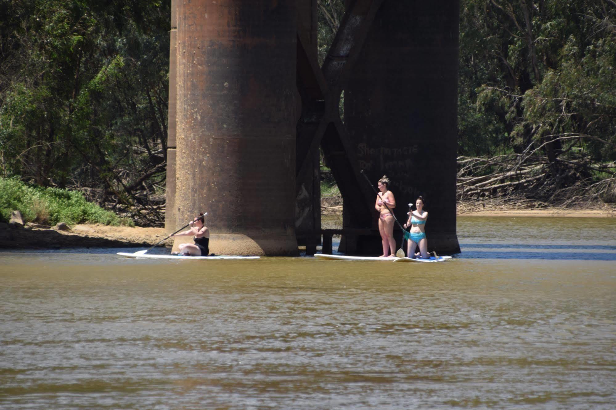 Big River Motel Echuca Ngoại thất bức ảnh